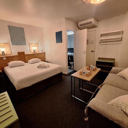 Escale Kennedy Otel Mérignac Dış mekan fotoğraf