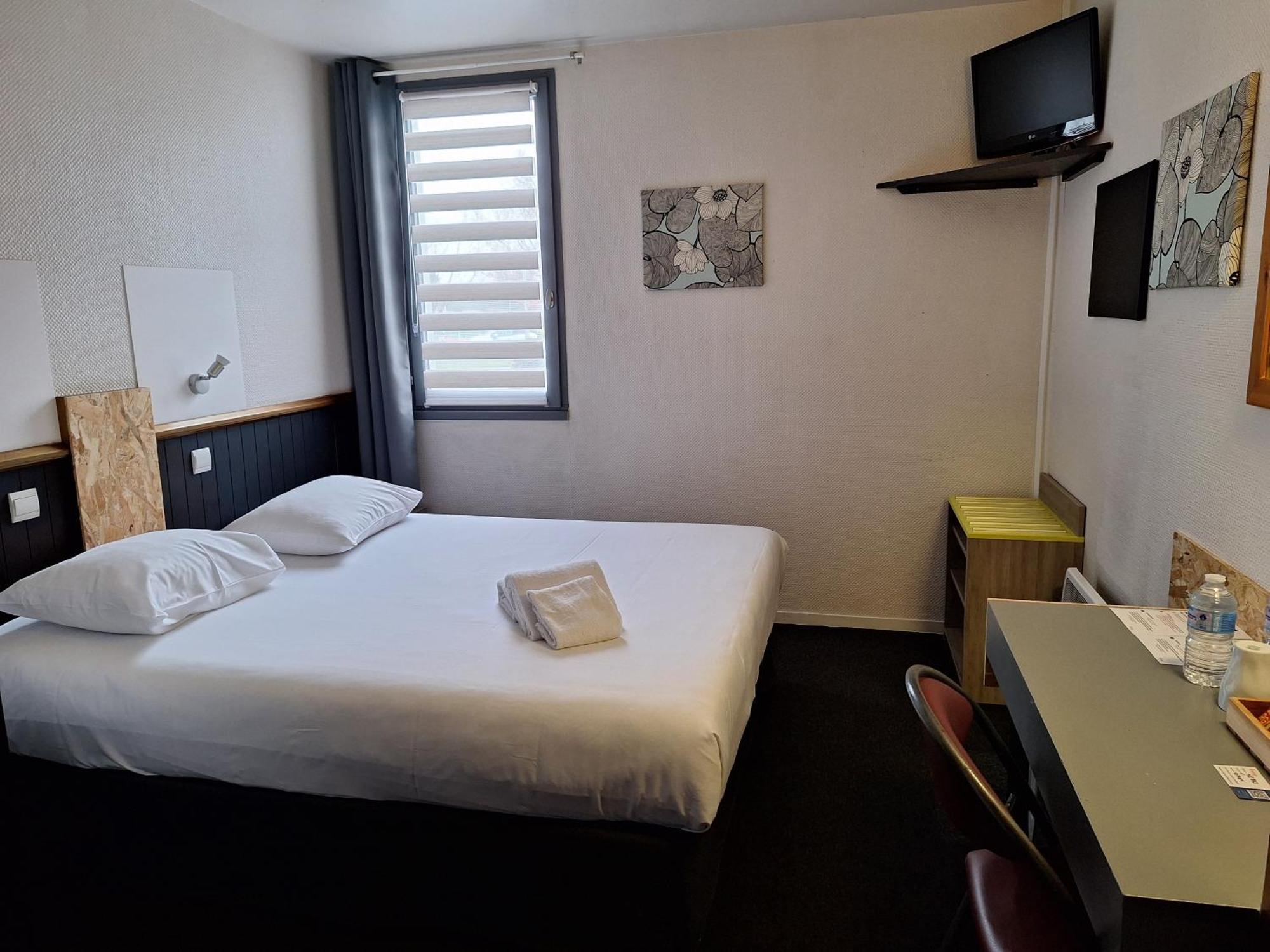 Escale Kennedy Otel Mérignac Dış mekan fotoğraf