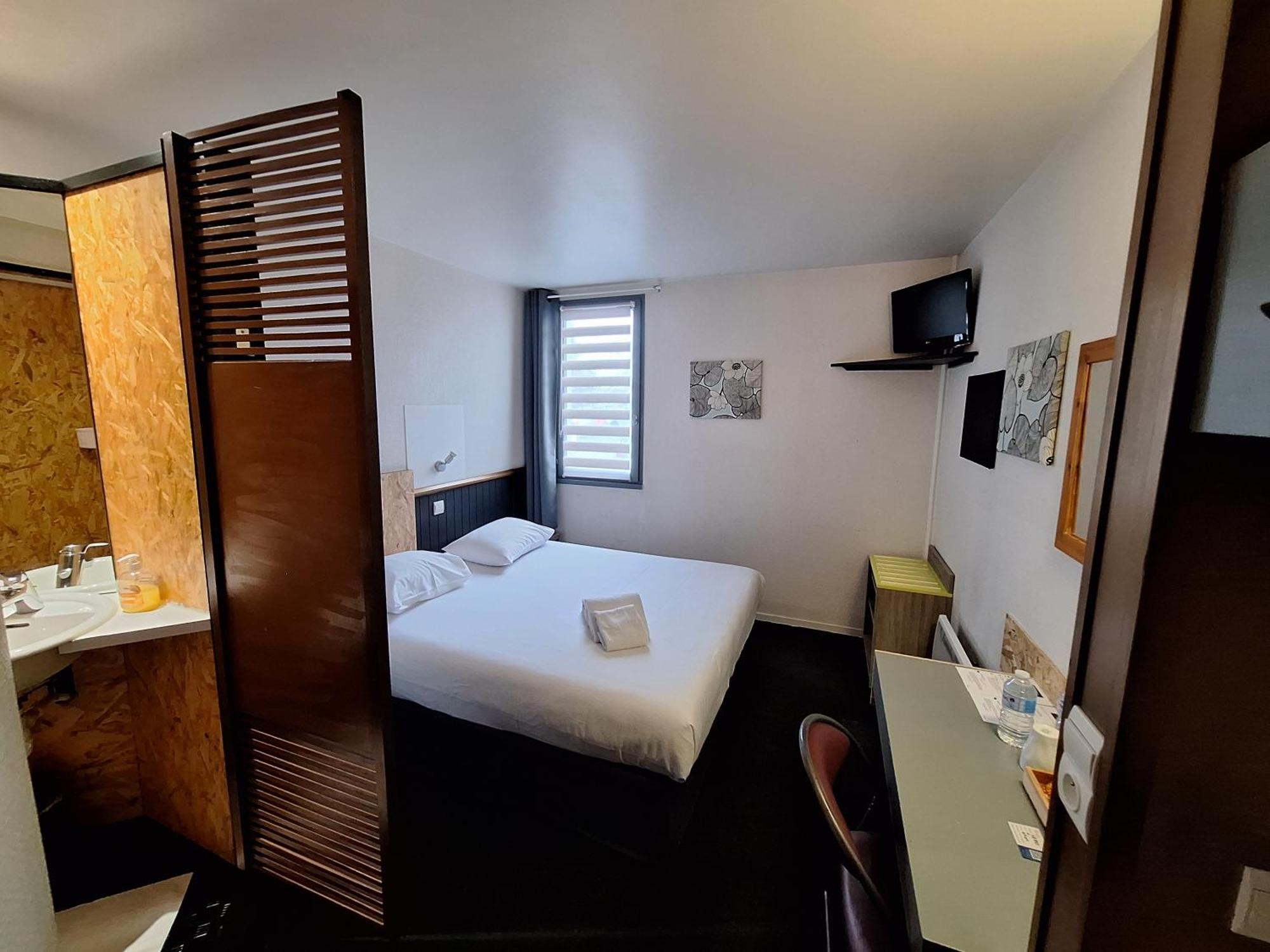Escale Kennedy Otel Mérignac Dış mekan fotoğraf