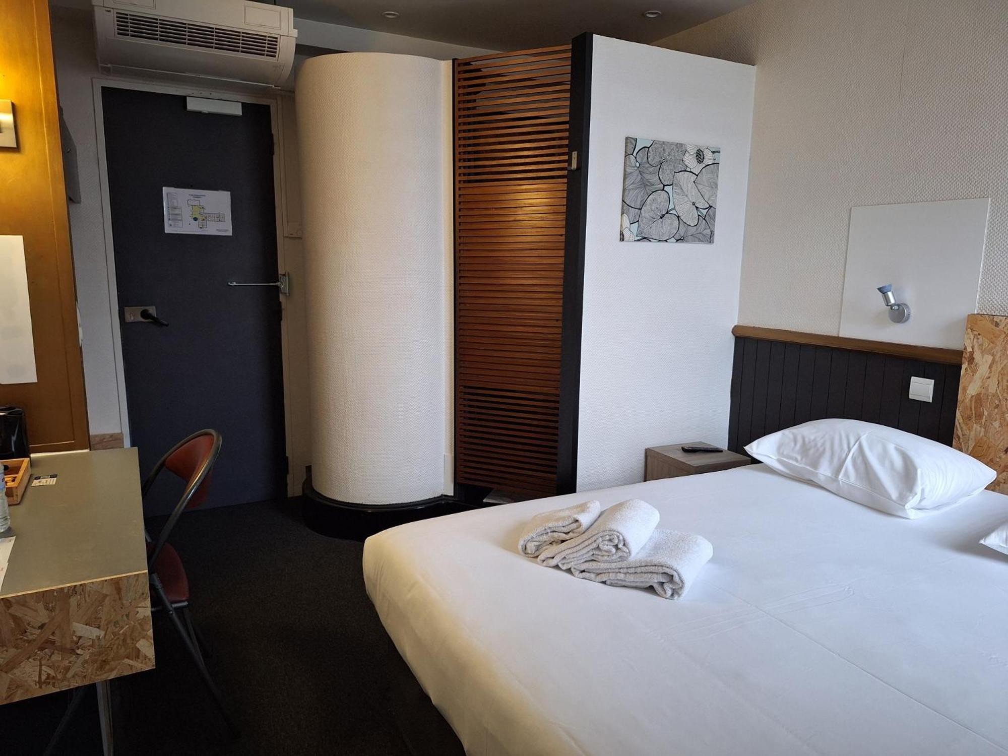 Escale Kennedy Otel Mérignac Dış mekan fotoğraf