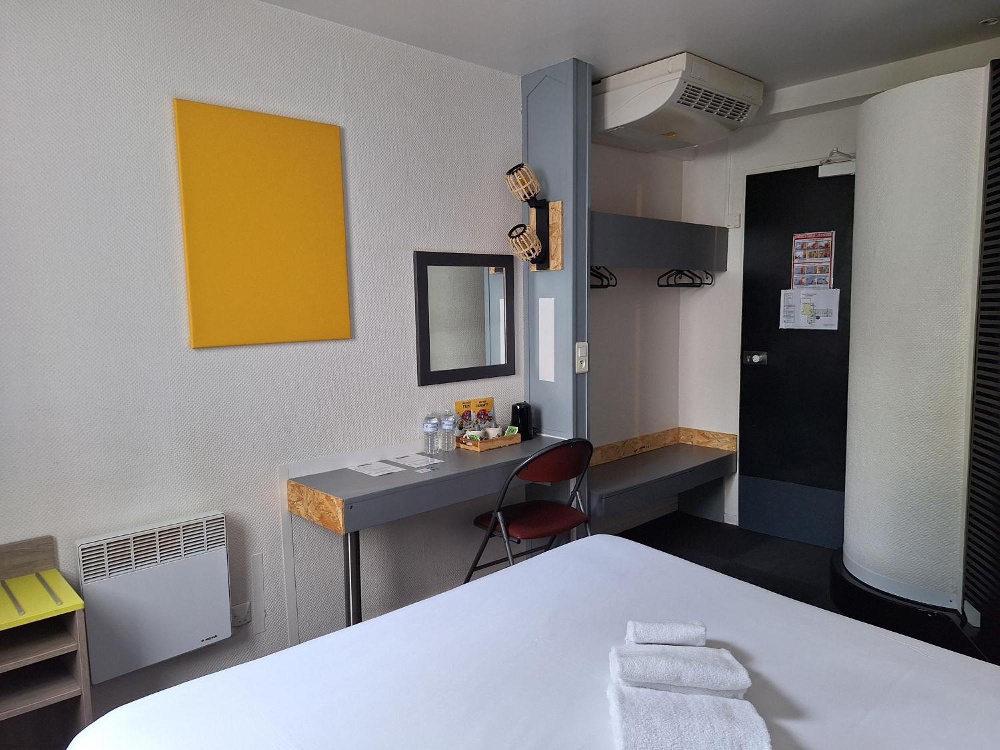 Escale Kennedy Otel Mérignac Dış mekan fotoğraf