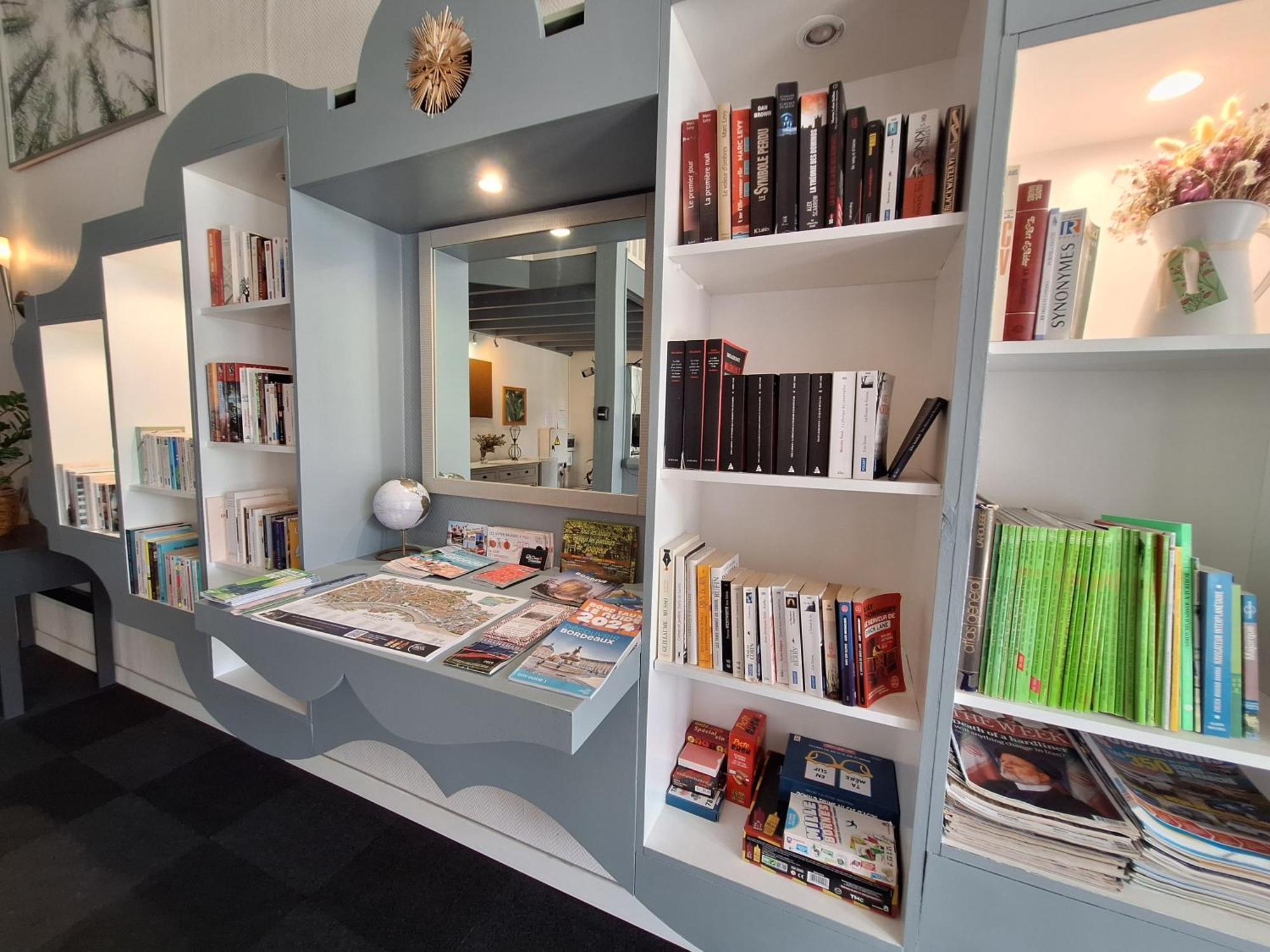Escale Kennedy Otel Mérignac Dış mekan fotoğraf