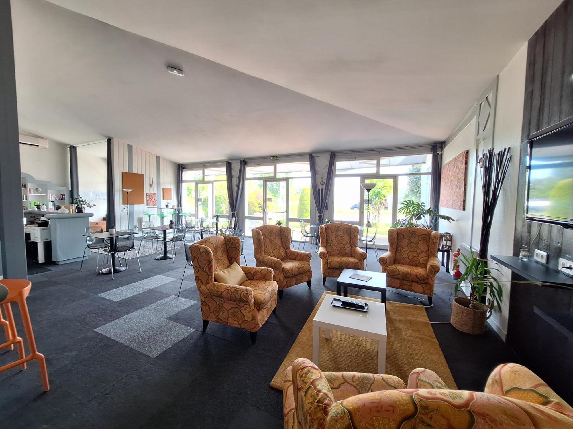 Escale Kennedy Otel Mérignac Dış mekan fotoğraf