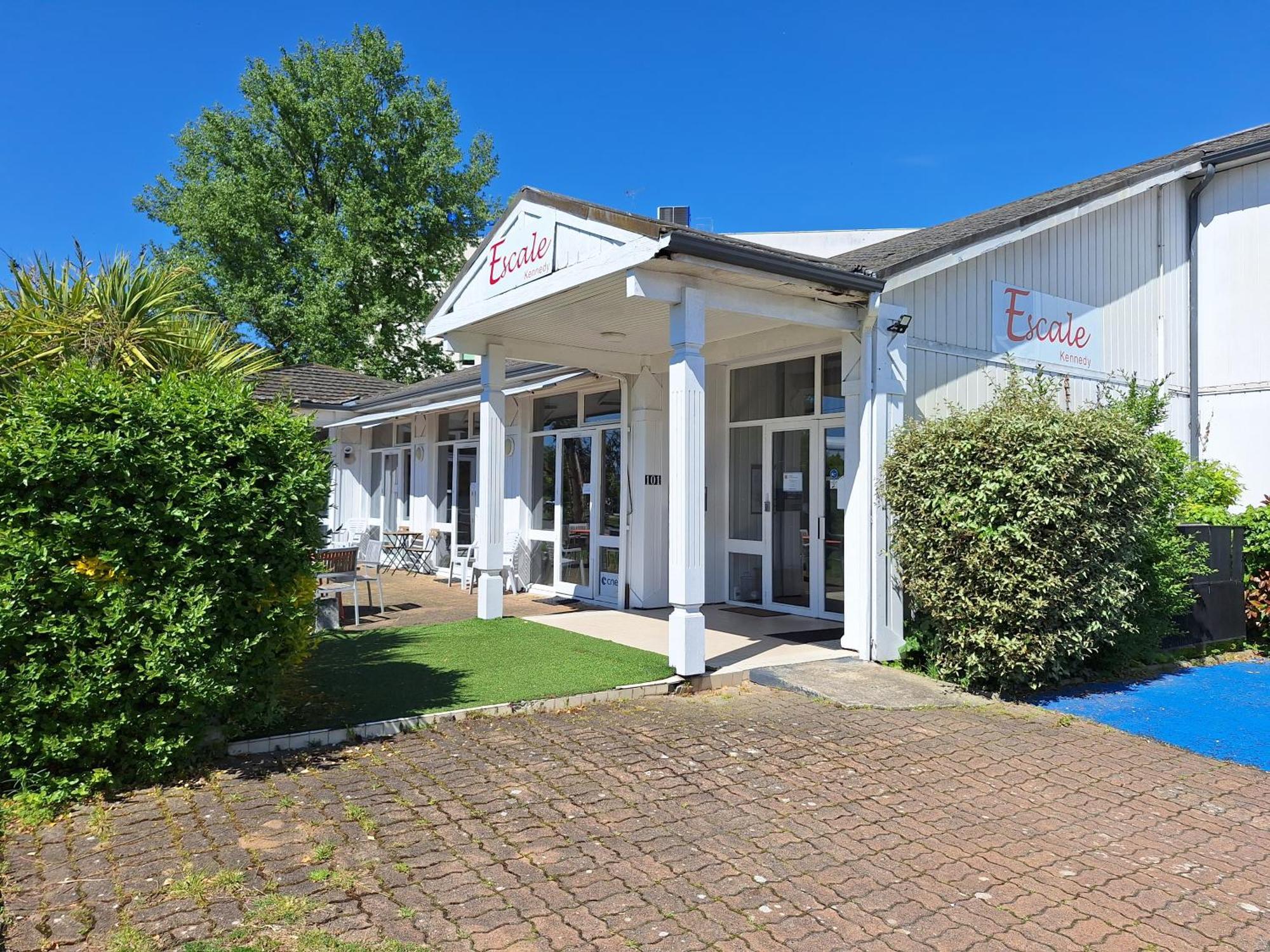 Escale Kennedy Otel Mérignac Dış mekan fotoğraf
