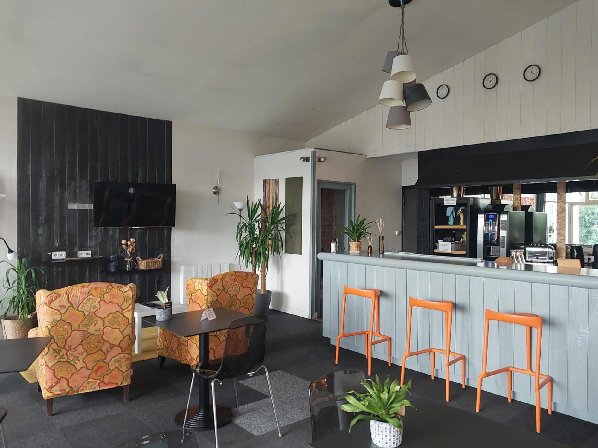 Escale Kennedy Otel Mérignac Dış mekan fotoğraf