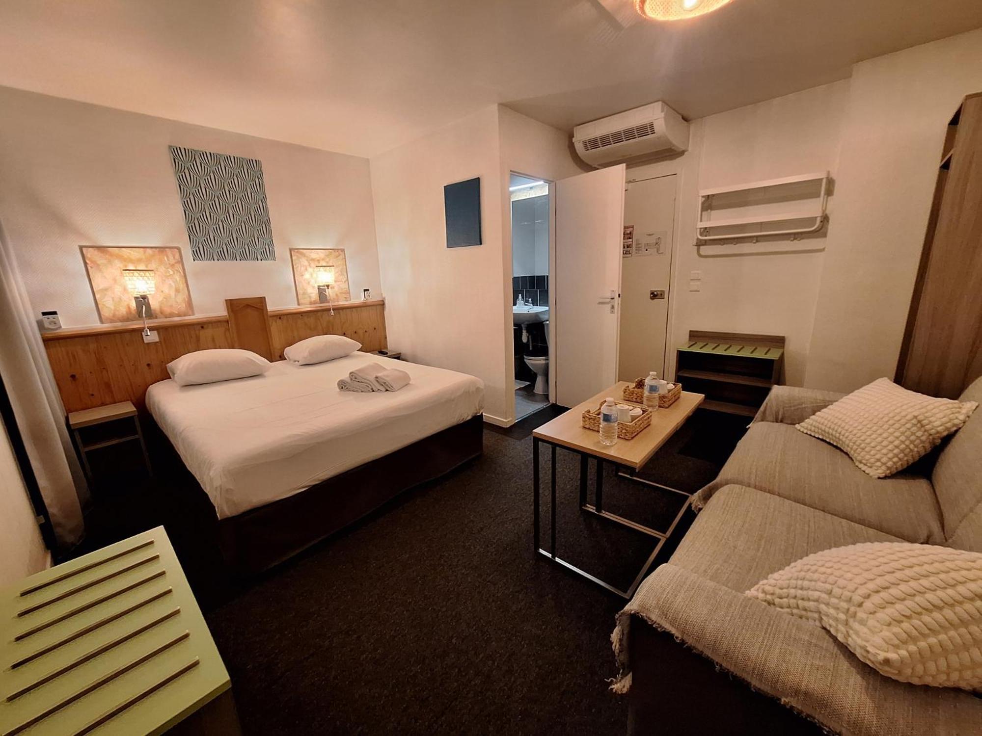 Escale Kennedy Otel Mérignac Dış mekan fotoğraf