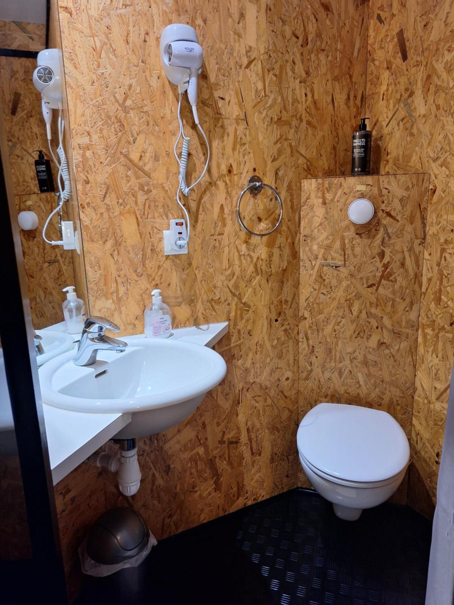 Escale Kennedy Otel Mérignac Dış mekan fotoğraf